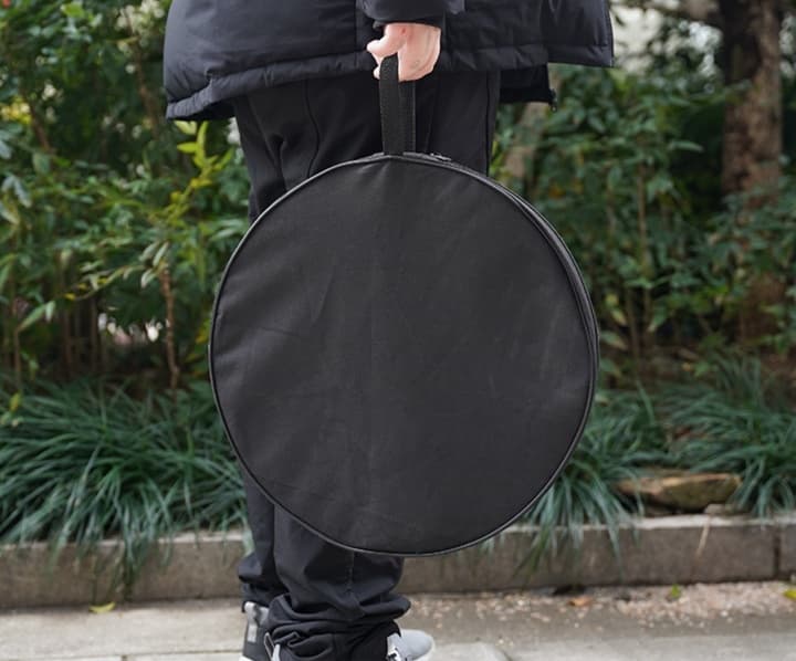 アウトドアテーブル 三脚式コンパクトサイドテーブル