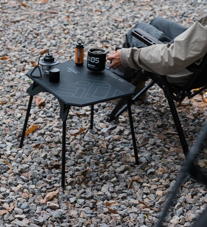 アウトドアテーブル 折畳式二層テーブル 山旅ギア