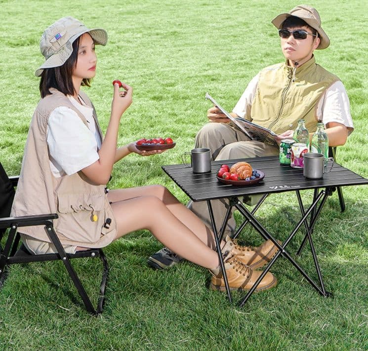 ワイド折りたたみアウトドアテーブル 大型